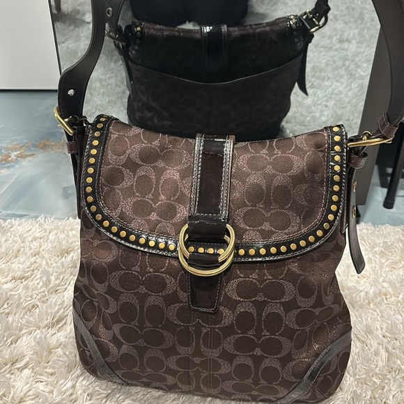 Set (2 pc) Coach Studded Lurex Flap Duffel & Matching Wristlet - Picture 6 of 16